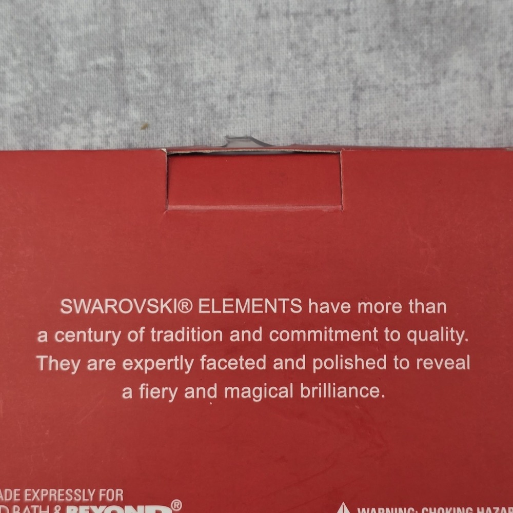 Harvey Lewis Ornament "Skiing Sport Frame" with Swarvoski Crystal Element  SKI'S - Picture 3 of 4